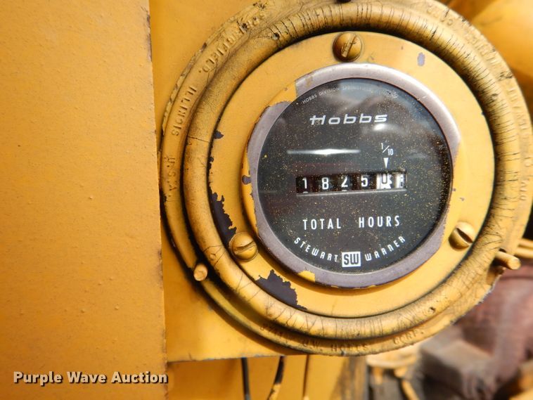 image for item DH6033 1966 Caterpillar D6C dozer