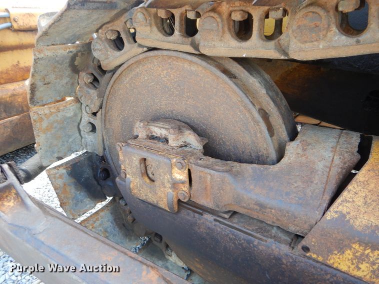 image for item DH6033 1966 Caterpillar D6C dozer