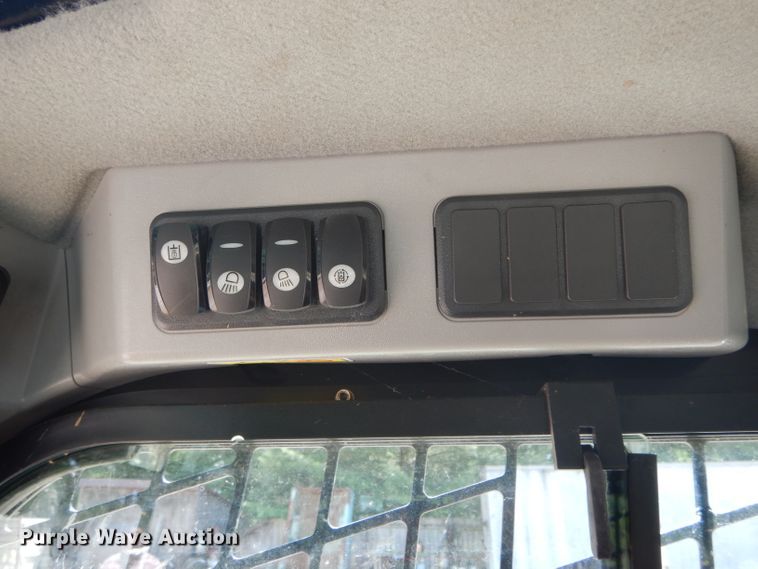 image for item DH6036 2018 Caterpillar 299D2 skid steer