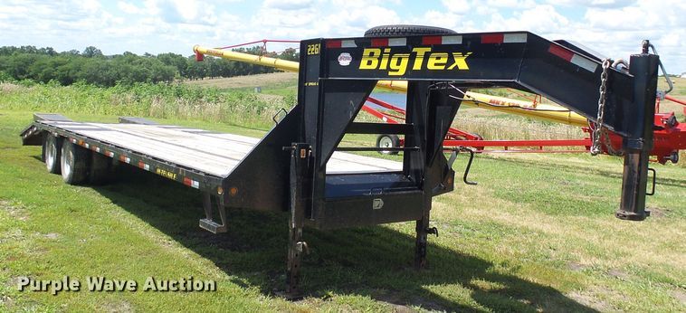 image for item DI0565 2014 Big Tex 22GN equipment trailer