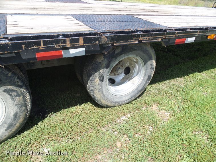 image for item DI0565 2014 Big Tex 22GN equipment trailer