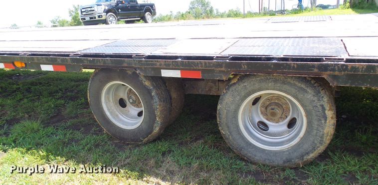 image for item DI0565 2014 Big Tex 22GN equipment trailer