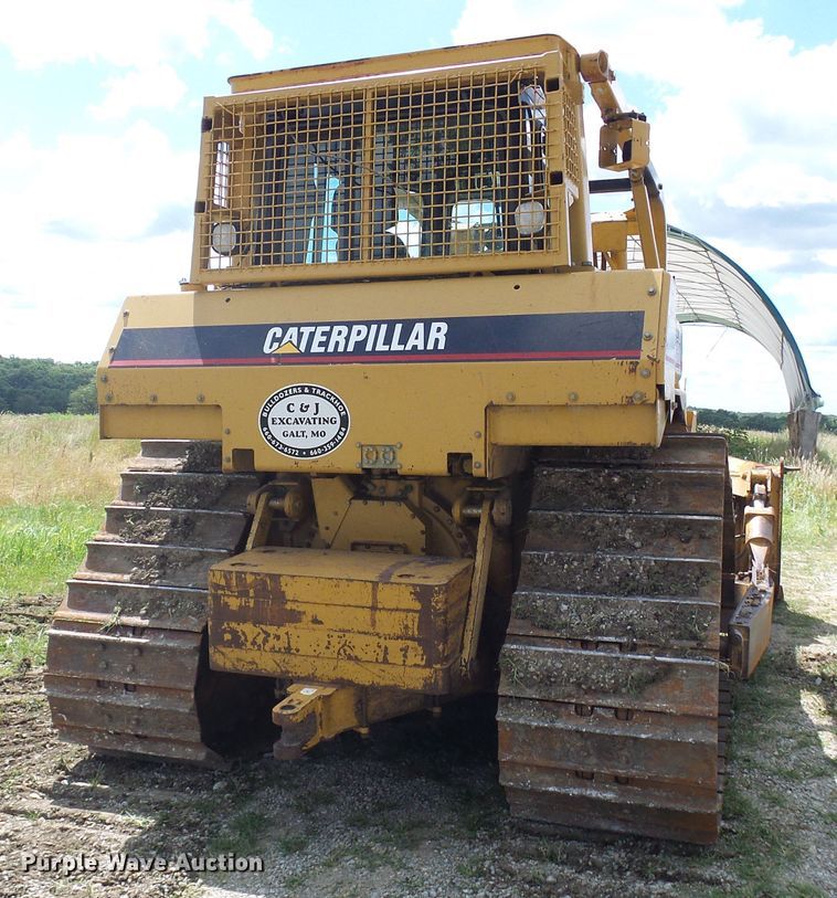 image for item DI0567 2005 Caterpillar D6R XW Series II dozer
