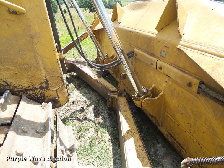 image for item DI0567 2005 Caterpillar D6R XW Series II dozer