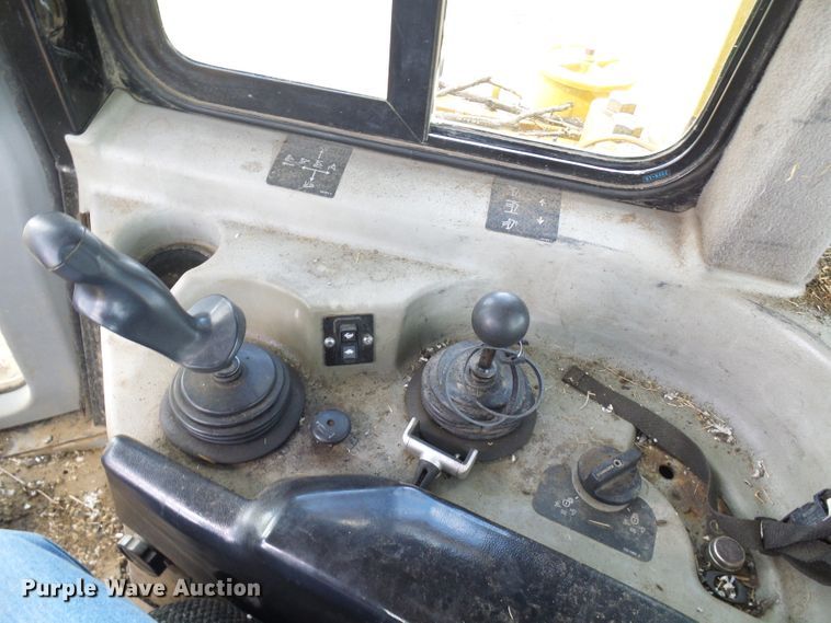 image for item DI0567 2005 Caterpillar D6R XW Series II dozer