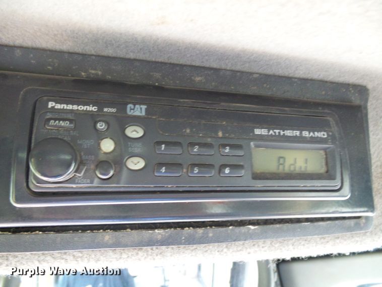 image for item DI0567 2005 Caterpillar D6R XW Series II dozer