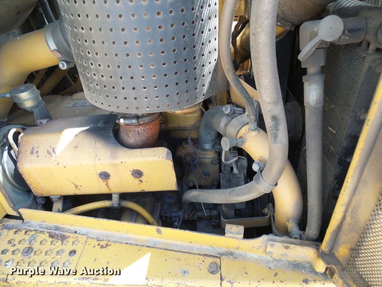 image for item DI0567 2005 Caterpillar D6R XW Series II dozer