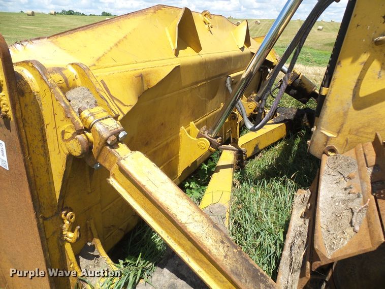 image for item DI0570 2004 Caterpillar D6R XW Series II dozer