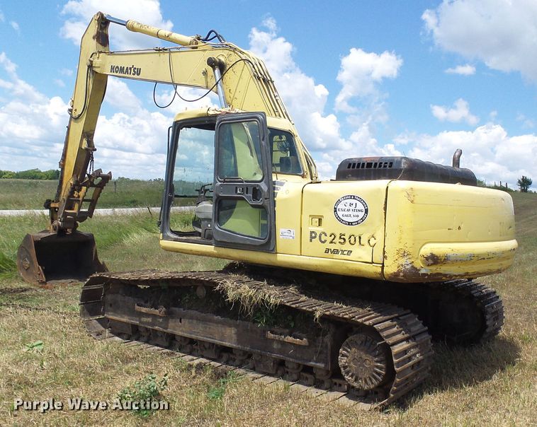 image for item DI0571 1996 Komatsu PC250LC excavator