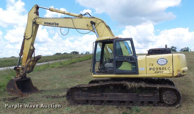 image for item DI0571 1996 Komatsu PC250LC excavator