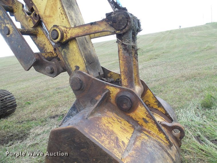 image for item DI0571 1996 Komatsu PC250LC excavator