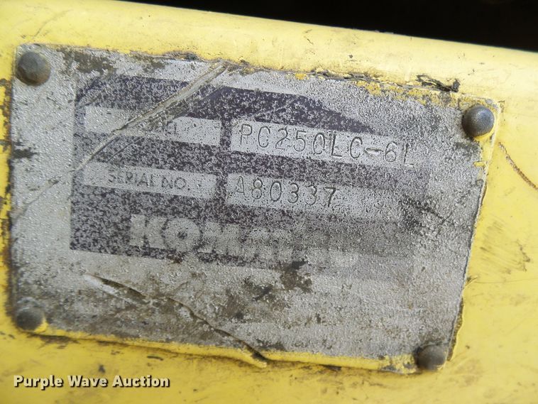 image for item DI0571 1996 Komatsu PC250LC excavator