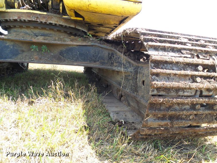 image for item DI0571 1996 Komatsu PC250LC excavator