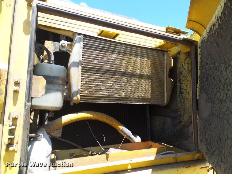 image for item DI0571 1996 Komatsu PC250LC excavator