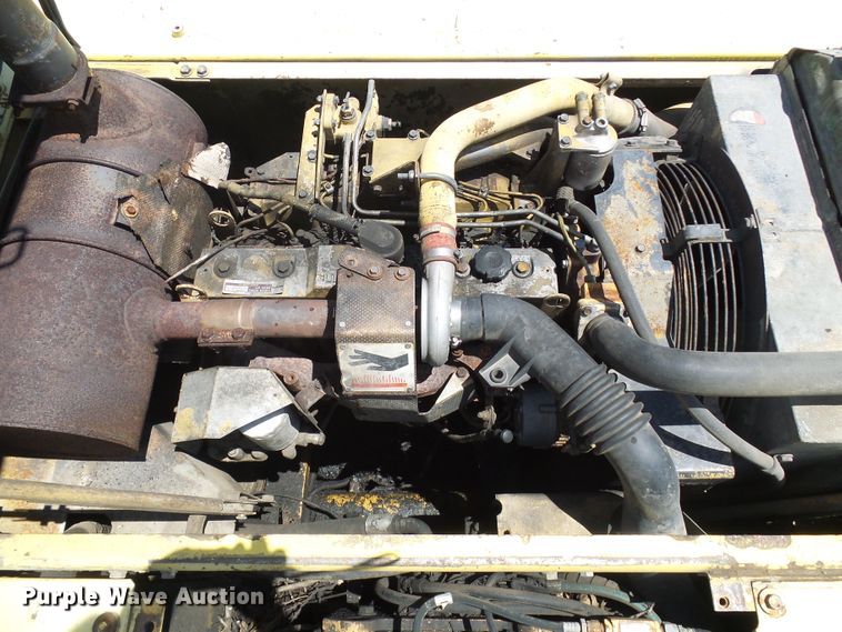 image for item DI0571 1996 Komatsu PC250LC excavator