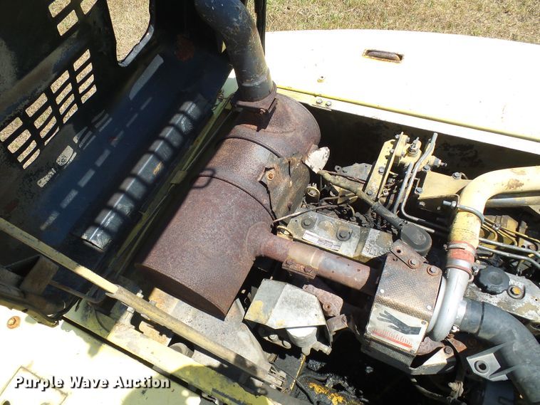 image for item DI0571 1996 Komatsu PC250LC excavator