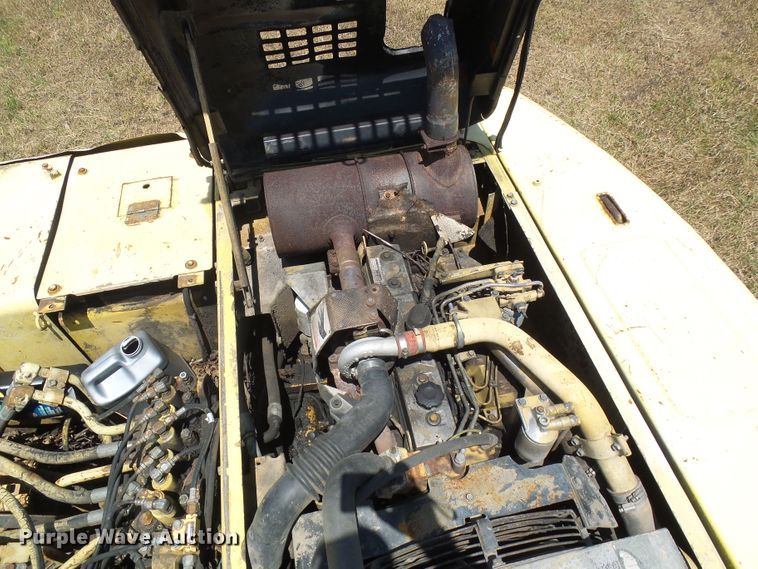 image for item DI0571 1996 Komatsu PC250LC excavator