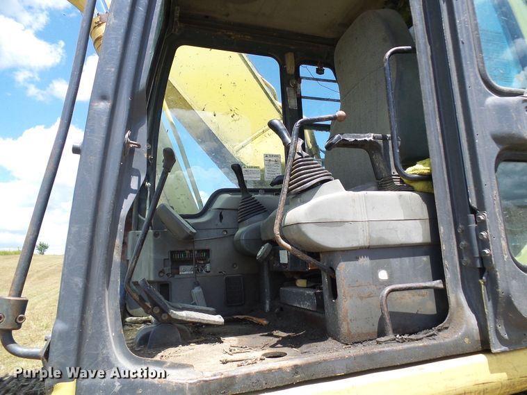 image for item DI0571 1996 Komatsu PC250LC excavator
