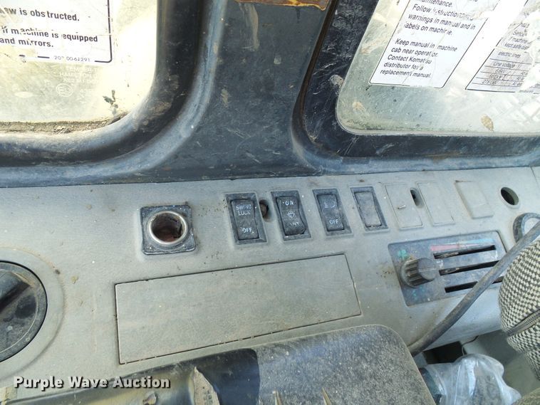 image for item DI0571 1996 Komatsu PC250LC excavator