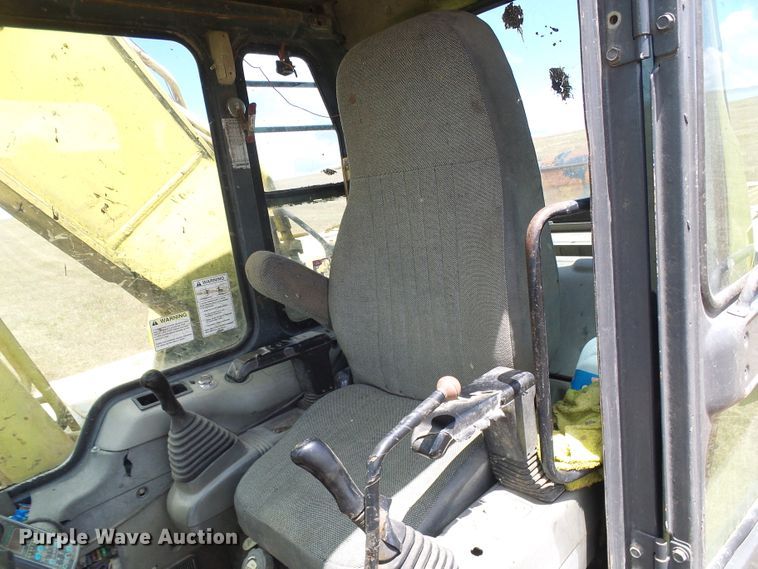 image for item DI0571 1996 Komatsu PC250LC excavator