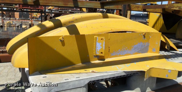 image for item DI9041 Komatsu PC75UU-2 counterweight