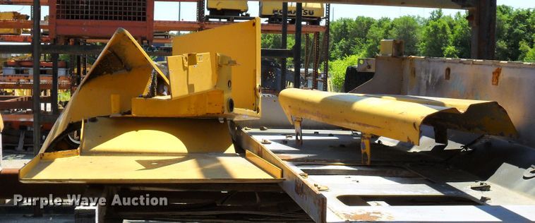 image for item DI9041 Komatsu PC75UU-2 counterweight