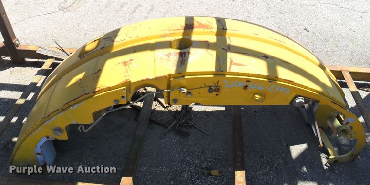 image for item DI9041 Komatsu PC75UU-2 counterweight