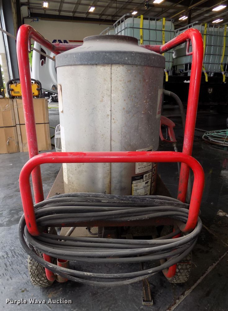 image for item DO9472 Hotsy 1075SSE pressure washer