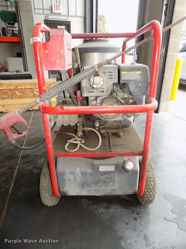 image for item DO9472 Hotsy 1075SSE pressure washer