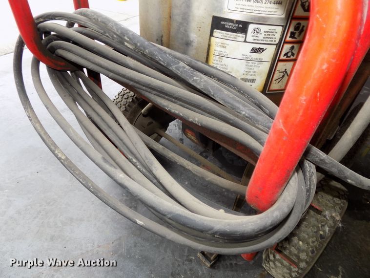 image for item DO9472 Hotsy 1075SSE pressure washer