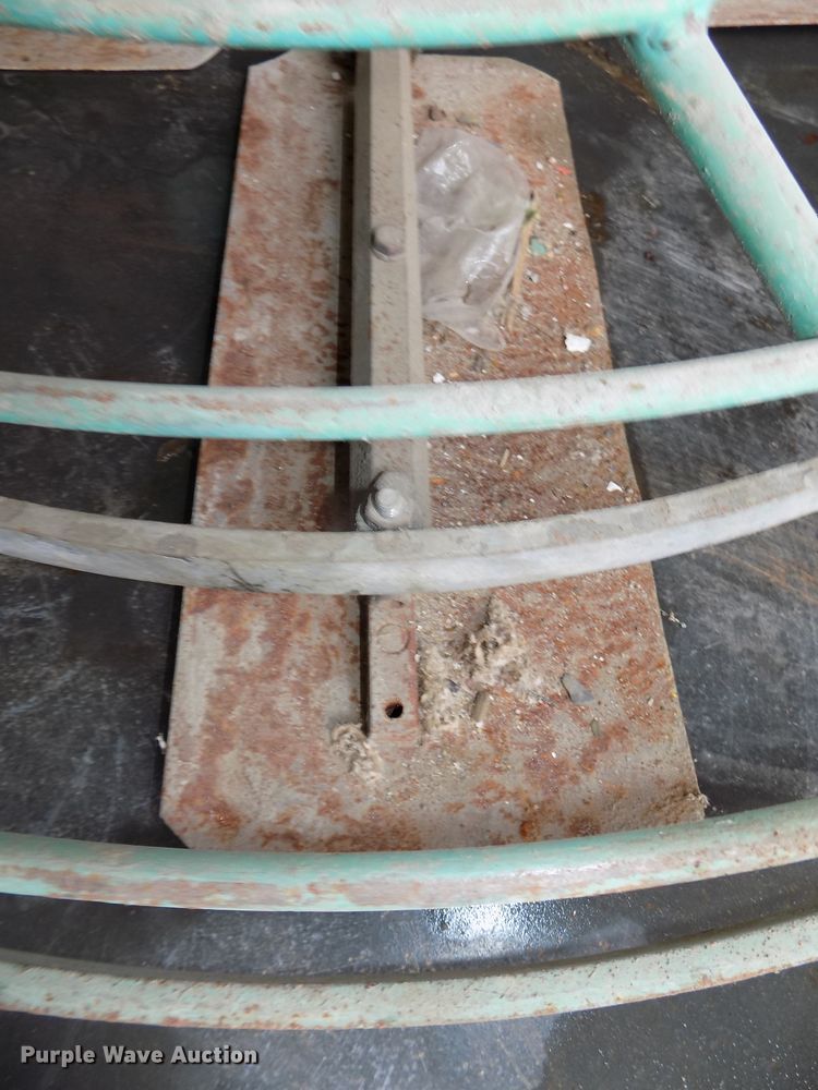 image for item DO9473 (2) Whiteman power trowels