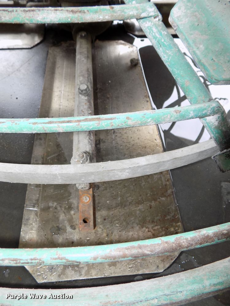 image for item DO9474 2010 Whiteman B46H90 power trowel