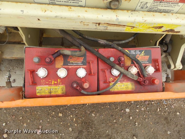 2005 JLG 1930ES scissor lift in Mitchell, SD Item DX9196 sold