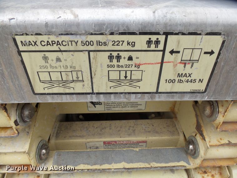 image for item DX9196 2005 JLG 1930ES scissor lift