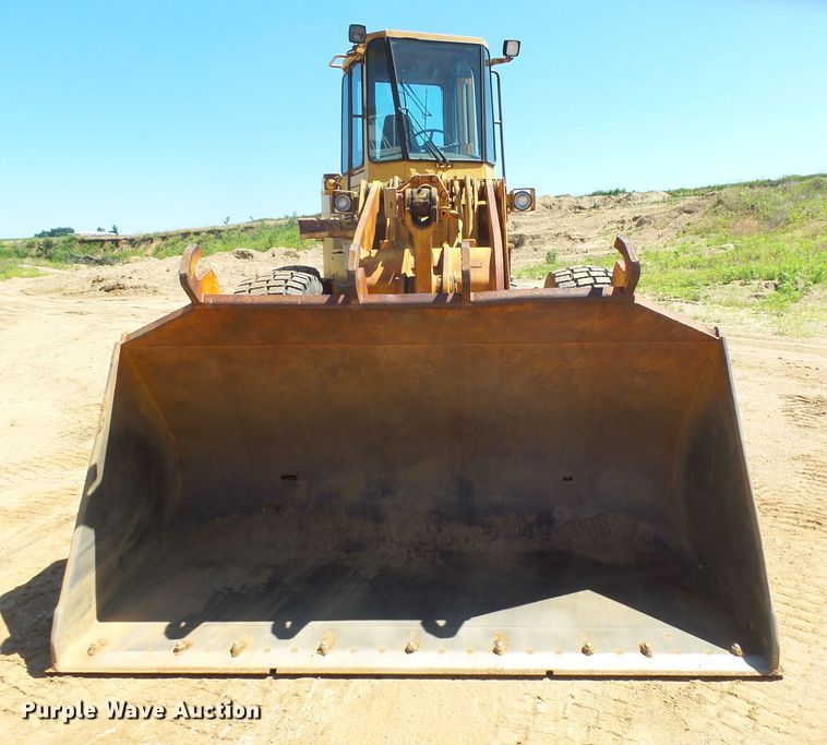 image for item DX9202 1991 Caterpillar 936E wheel loader