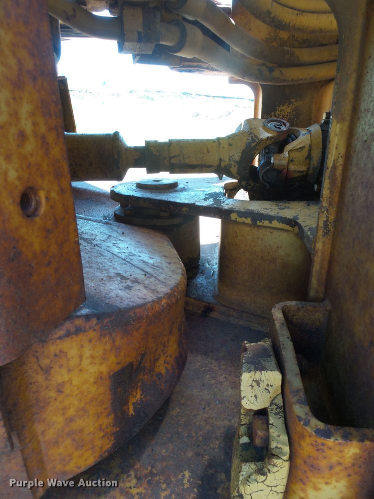 image for item DX9202 1991 Caterpillar 936E wheel loader