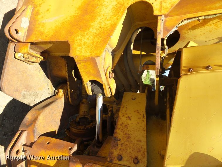 image for item DX9202 1991 Caterpillar 936E wheel loader