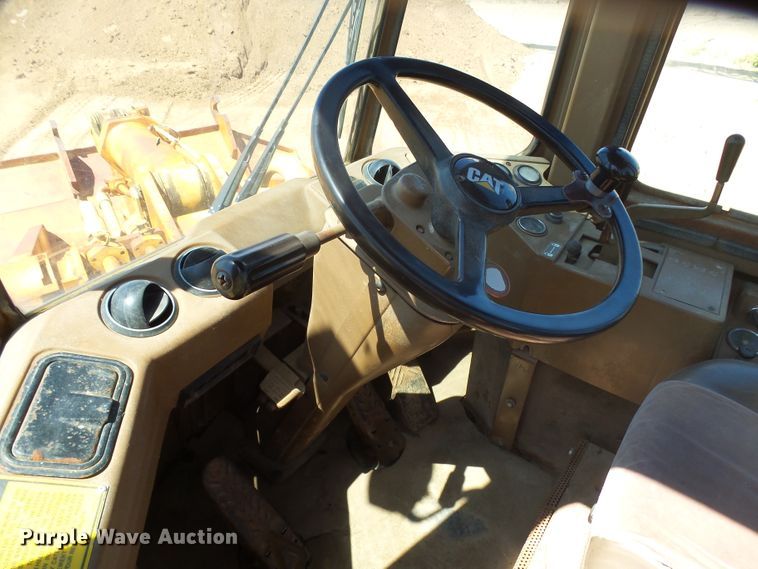 image for item DX9202 1991 Caterpillar 936E wheel loader