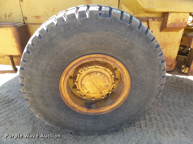 image for item DX9202 1991 Caterpillar 936E wheel loader
