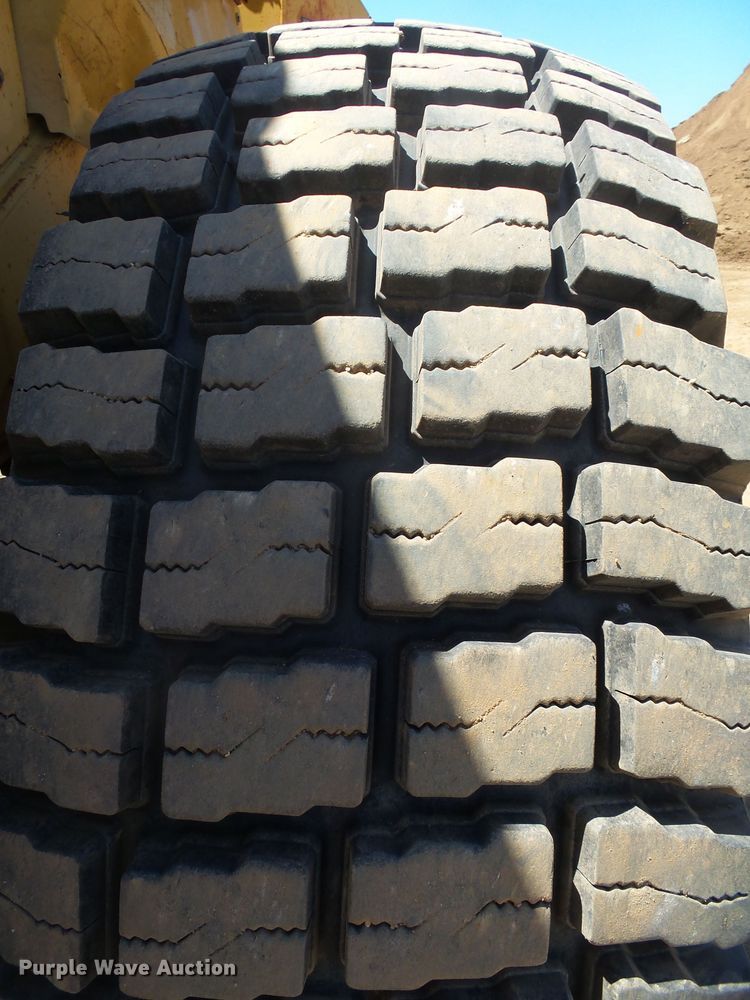 image for item DX9202 1991 Caterpillar 936E wheel loader