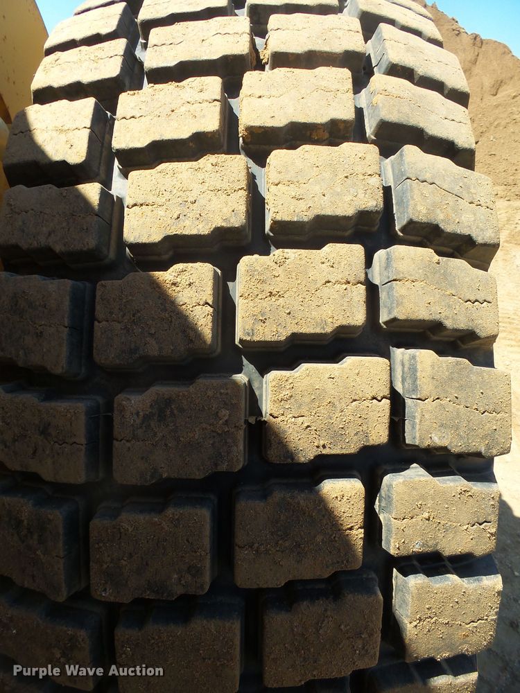 image for item DX9202 1991 Caterpillar 936E wheel loader