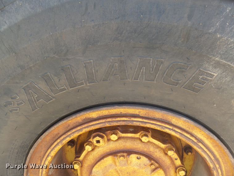 image for item DX9202 1991 Caterpillar 936E wheel loader