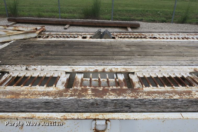 image for item EA9336 1996 Holeden HCZ40KT equipment trailer