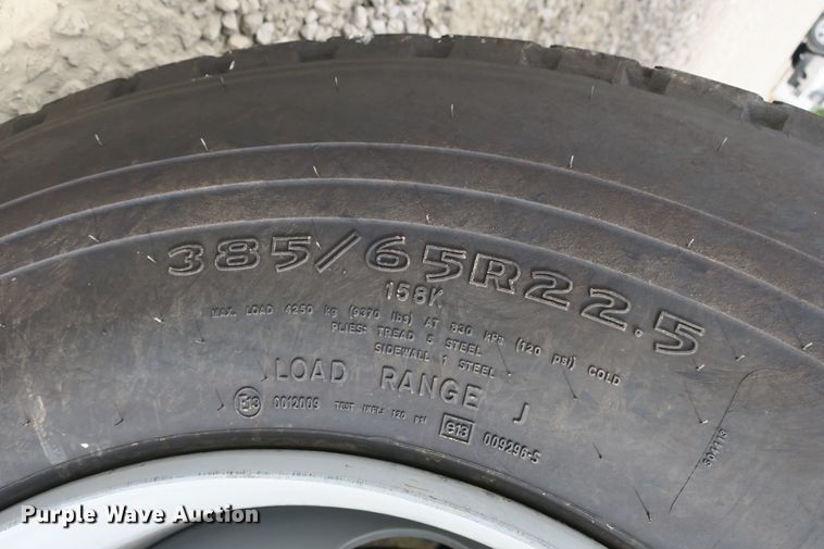 image for item EA9337 2009 Freightliner Business Class M2 pressure digger truck