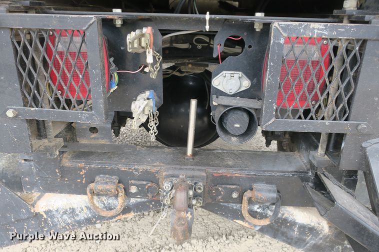 image for item EA9337 2009 Freightliner Business Class M2 pressure digger truck