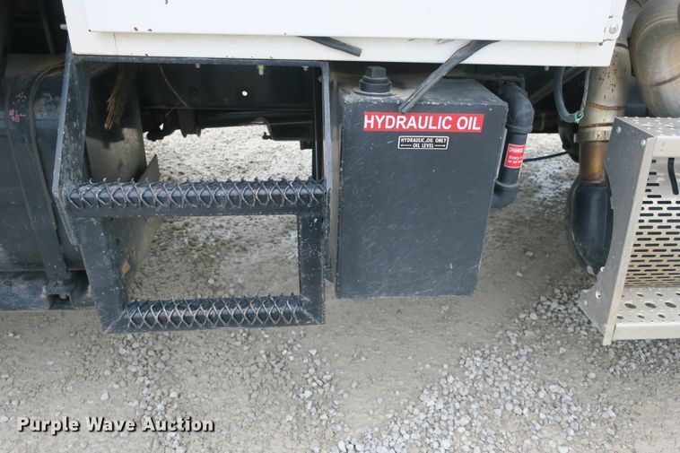 image for item EA9337 2009 Freightliner Business Class M2 pressure digger truck