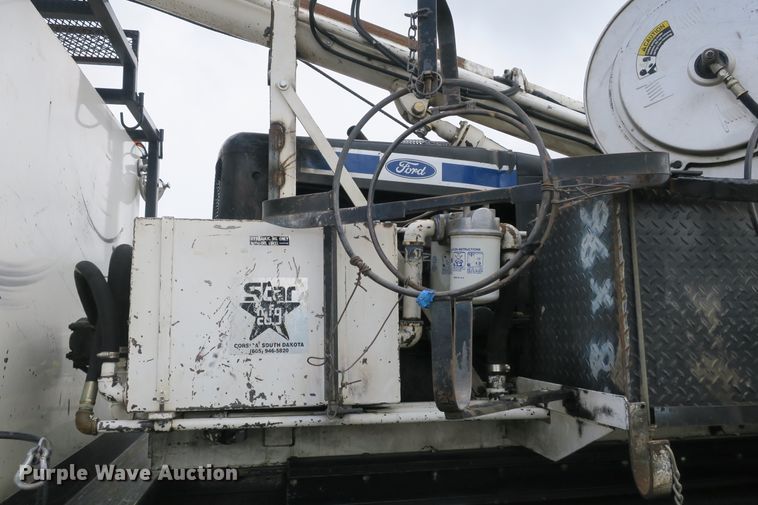 image for item EA9337 2009 Freightliner Business Class M2 pressure digger truck