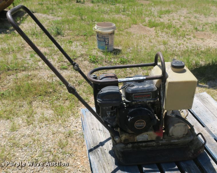 image for item EA9360 Ingersoll Rand BX-8WH plate compactor