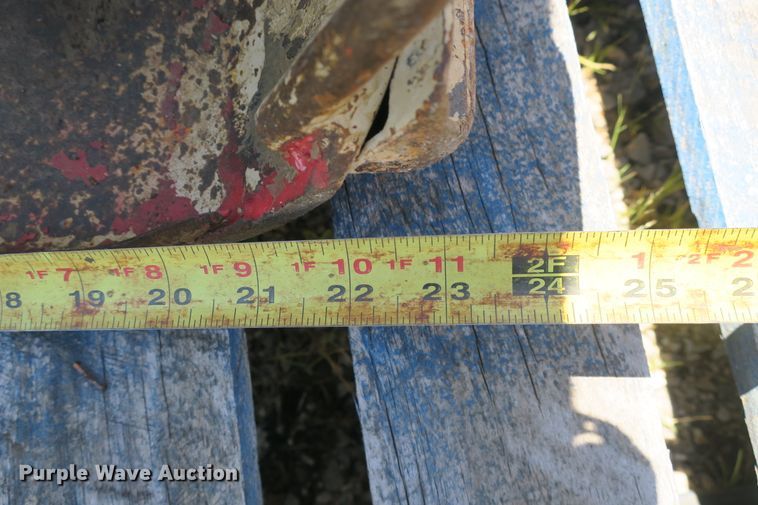 image for item EA9360 Ingersoll Rand BX-8WH plate compactor