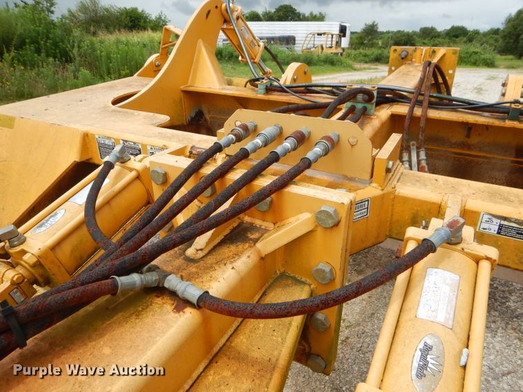 image for item ED9473 Frontier LL1410 land leveler box blade